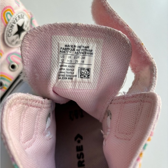 Girls’ Converse Rainbow Sneakers - Picture 6 of 6